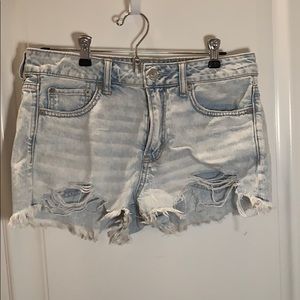 American eagle light wash jean shorts